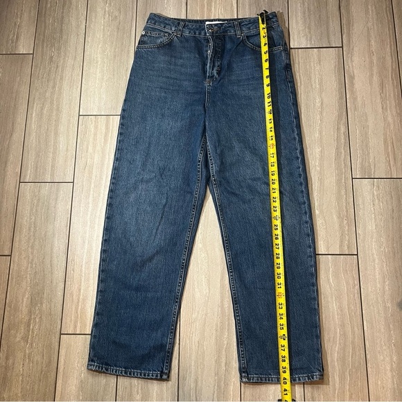 Topshop Womens Medium Wash Button Fly High Waisted Jeans Straight Leg Mom 28 - Picture 2 of 7